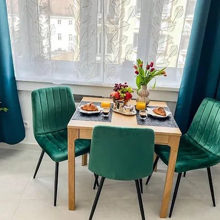 Art Deco In Old Town 아파트