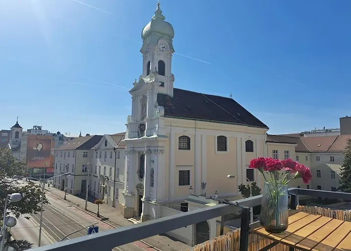 Art Deco In Old Town Lägenhet Bratislava